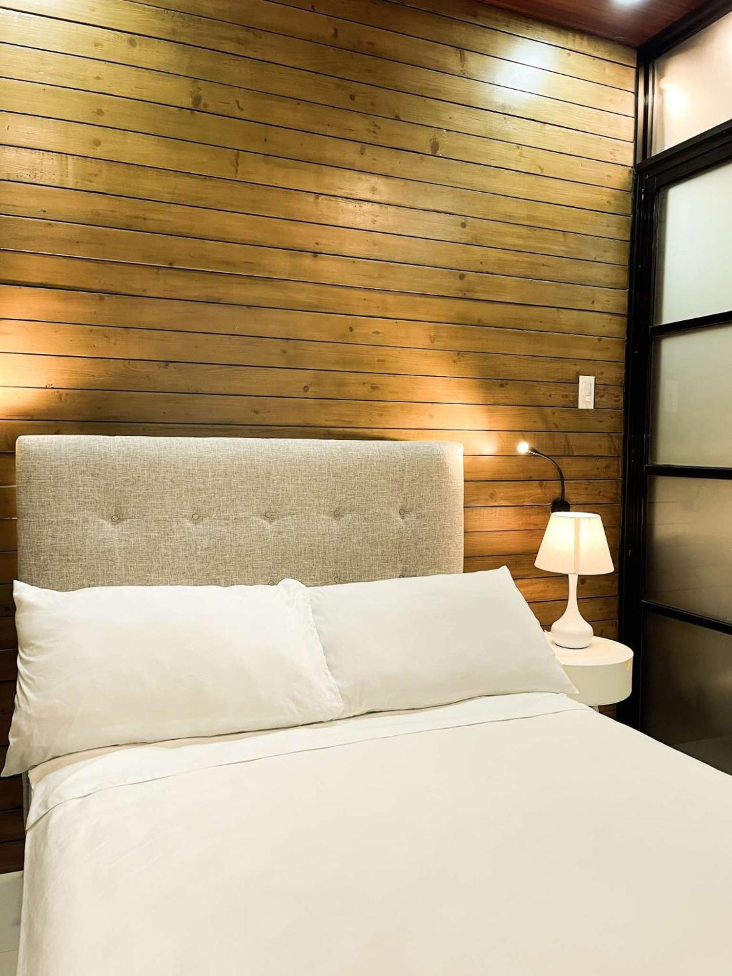 Cozy Pine Suites バギオ エクステリア 写真