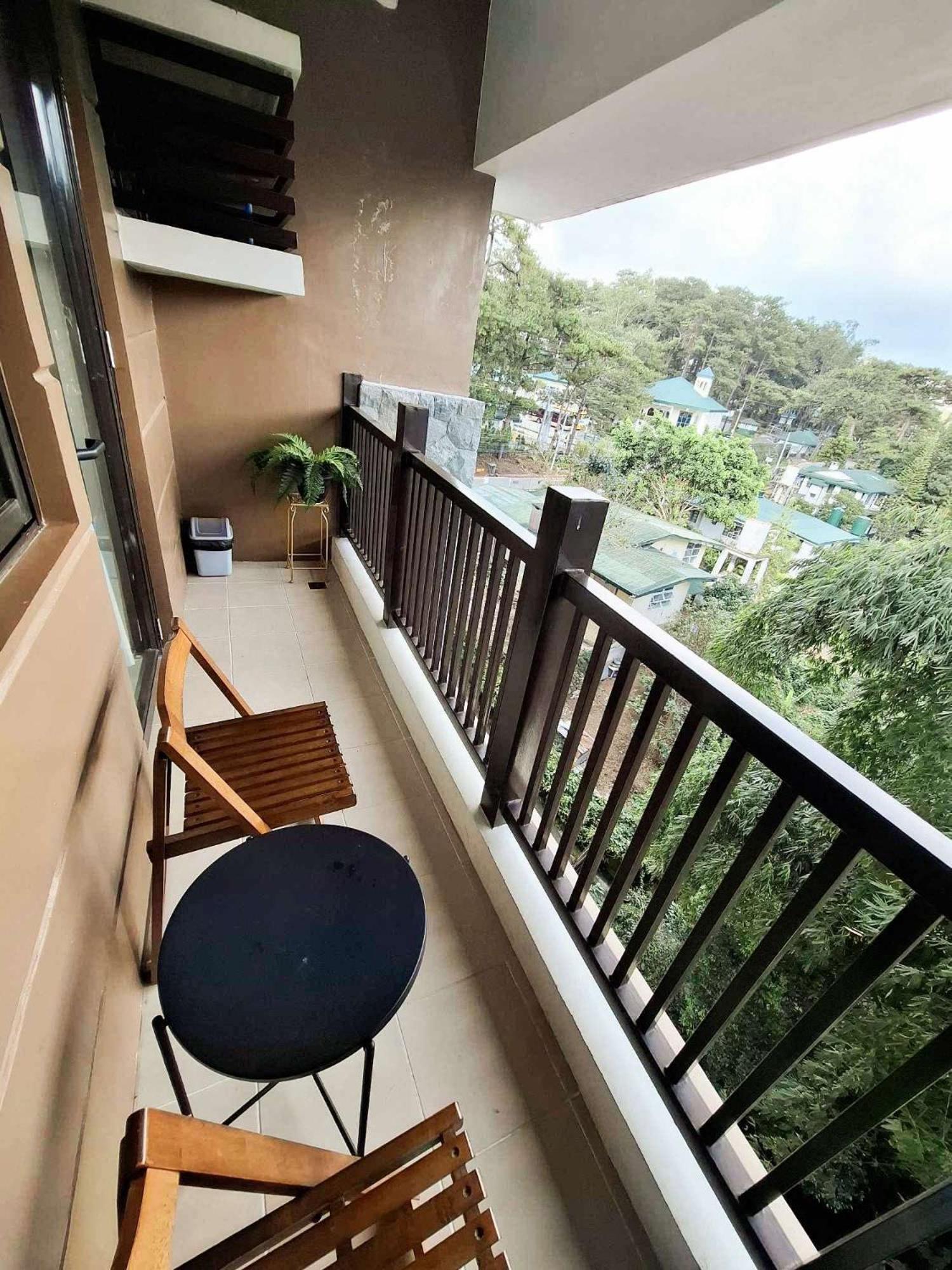 Cozy Pine Suites バギオ エクステリア 写真
